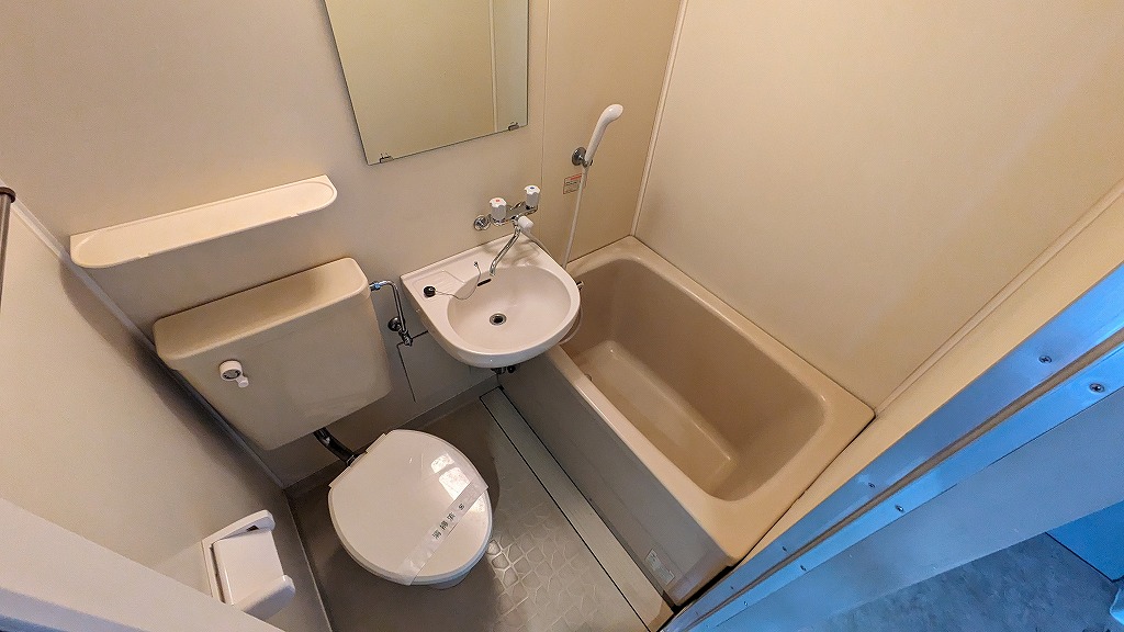 バス・シャワールーム　※室内は現況を優先します