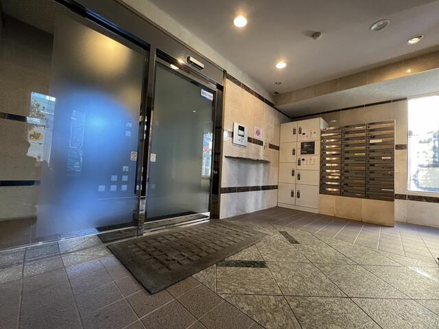 ロビー　エントランス