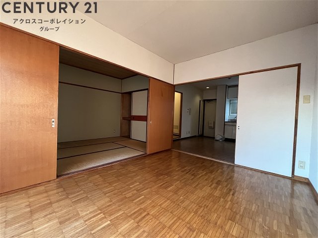 居室・リビング　ゆったり過ごせる居間です