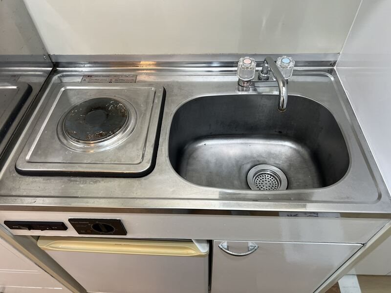 キッチン　同建物別号室の写真です。