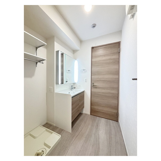 洗面設備　オシャレで清潔感のある洗面所スペース☆