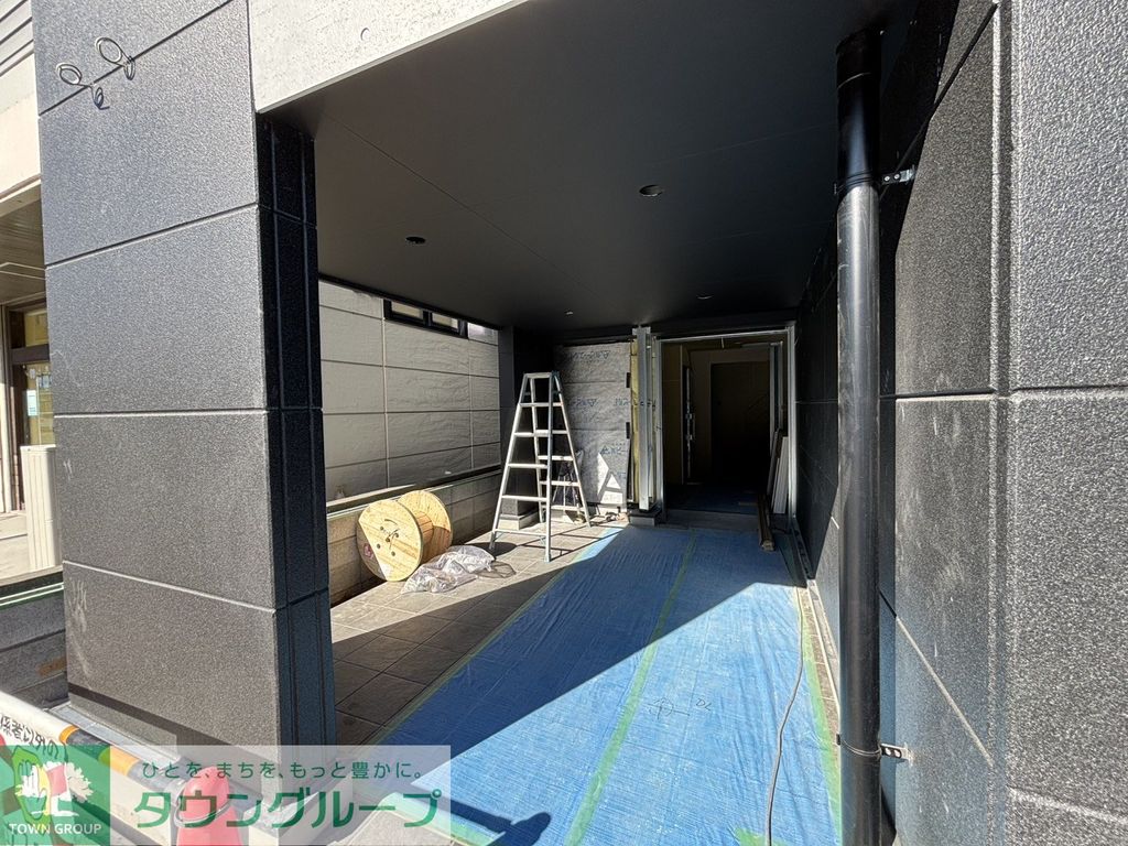 エントランス　エントランス