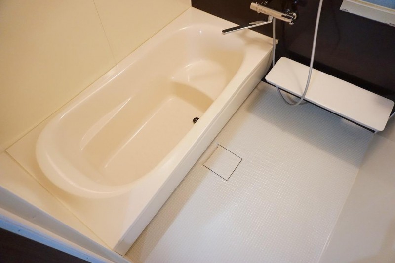 バス・シャワールーム　浴室