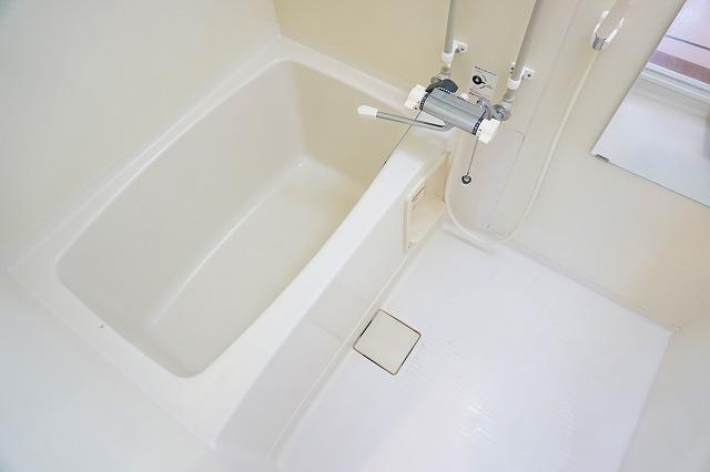 バス・シャワールーム　浴室