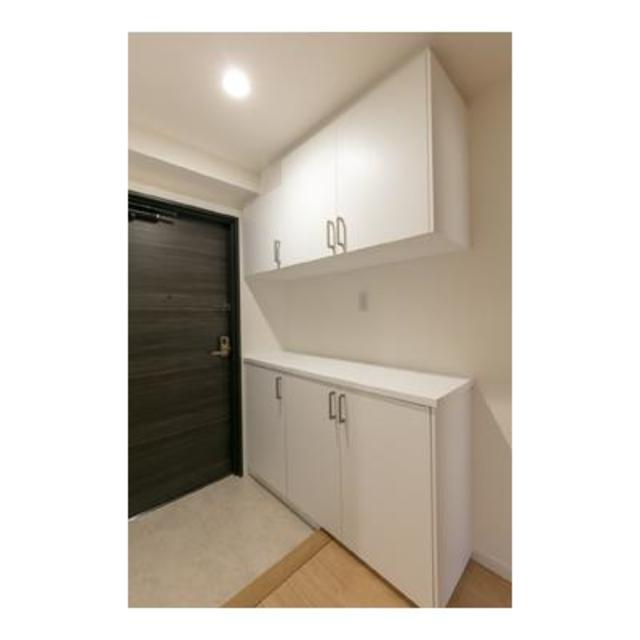 玄関　※写真は同タイプ住戸です。