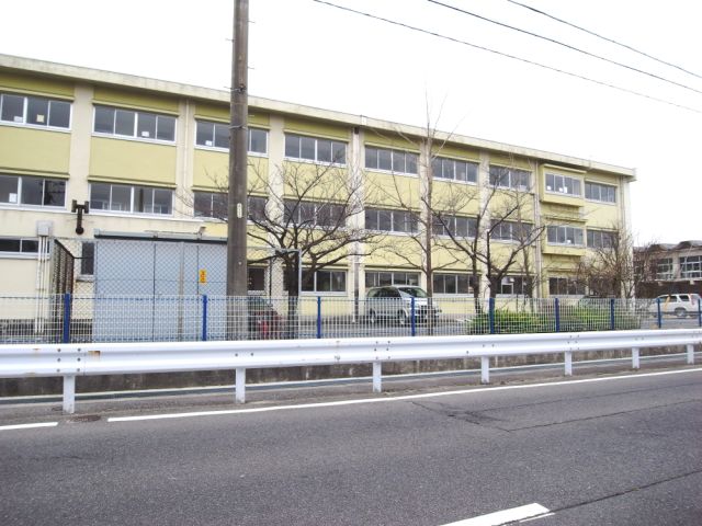 小学校　市立白子小学校（小学校）まで600m