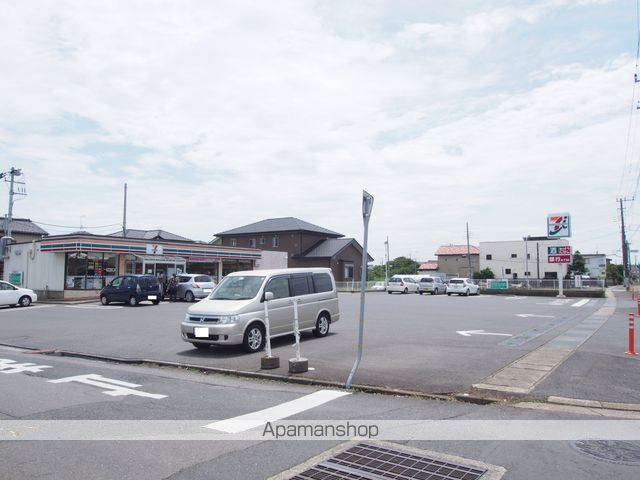 コンビニ　セブンイレブン（コンビニ）まで1250m