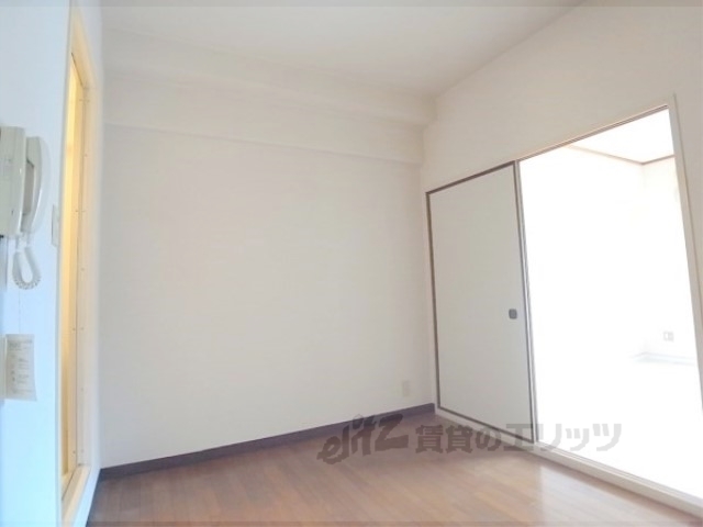 居室・リビング　居室