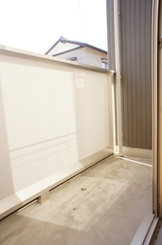 バルコニー　図面と現状に相違がある場合には現状を優先