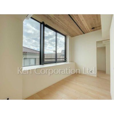 居室・リビング　同タイプ2階のお部屋を撮影。仕様が異なることがあります。