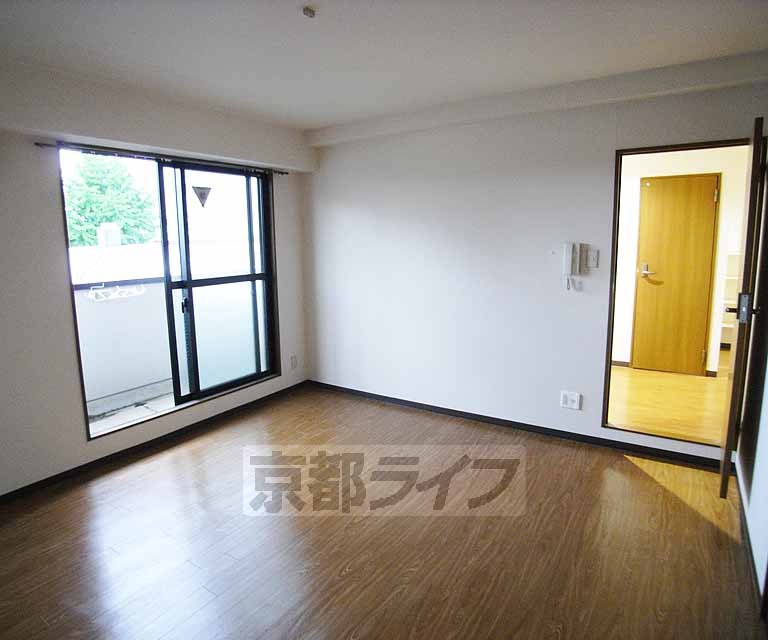 居室・リビング　６号室タイプ