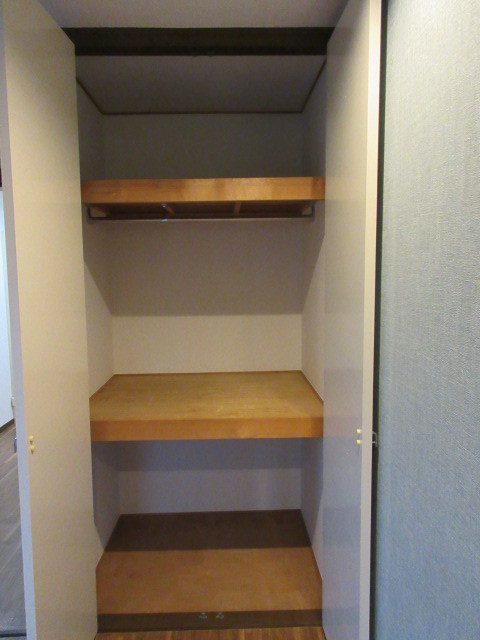 収納　高さと奥行きのある収納