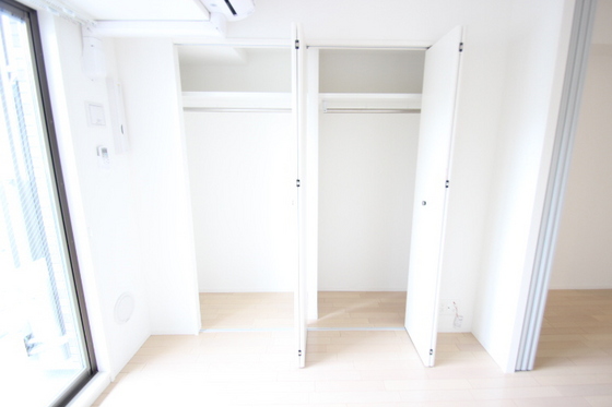 収納　※別部屋の写真です