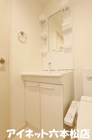 洗面設備　朝の身支度はここから