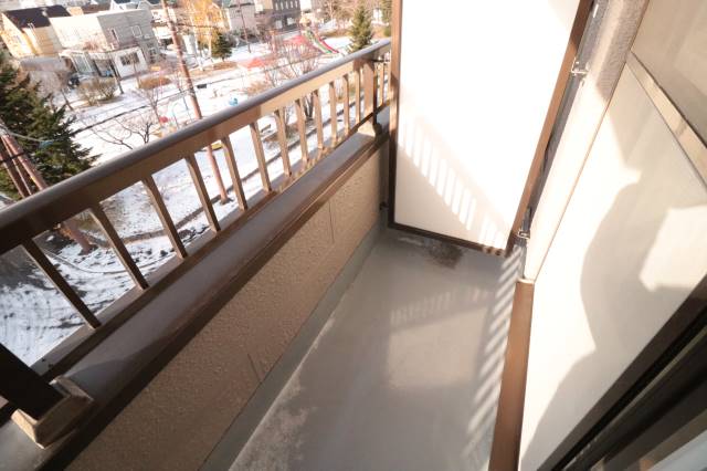 バルコニー　広々バルコニースペース♪