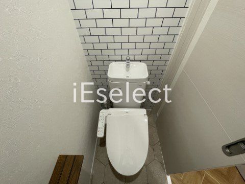 トイレ　温水洗浄便座もございます