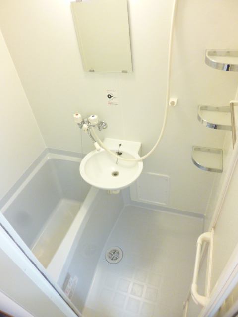 バス・シャワールーム　バスルーム