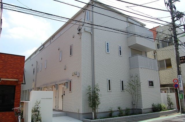 建物外観　おしゃれな外観