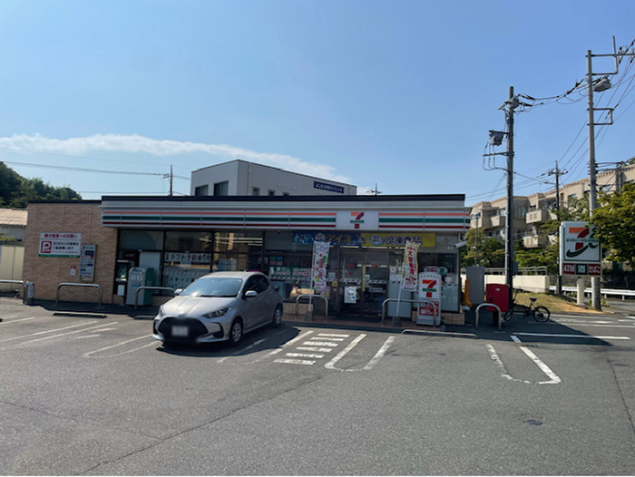 コンビニ　セブンイレブン横浜荏子田店（コンビニ）まで482m