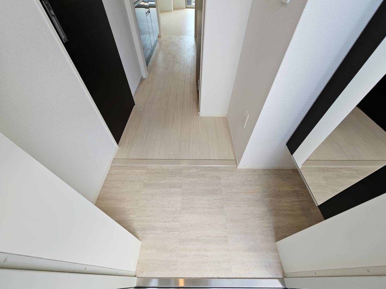 玄関　フラットな玄関です。