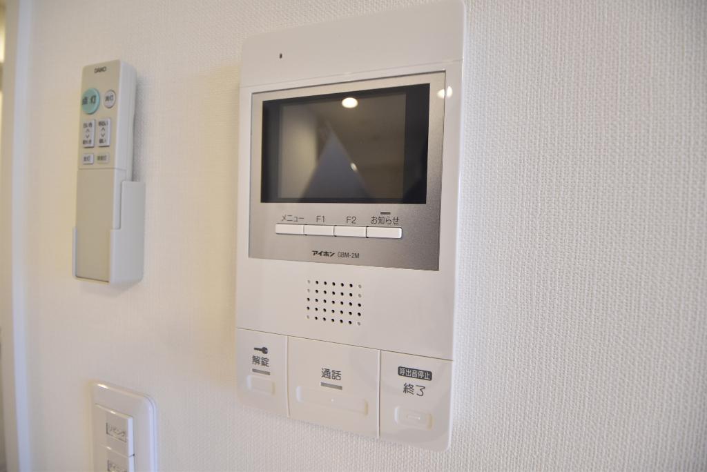 セキュリティ　カメラ付インターホン