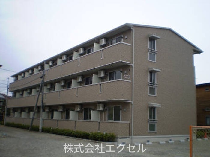 建物外観　高尾駅徒歩圏内で通勤通学便利です。