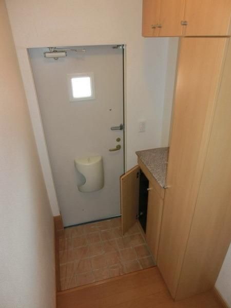 玄関　シューズボックスもあります