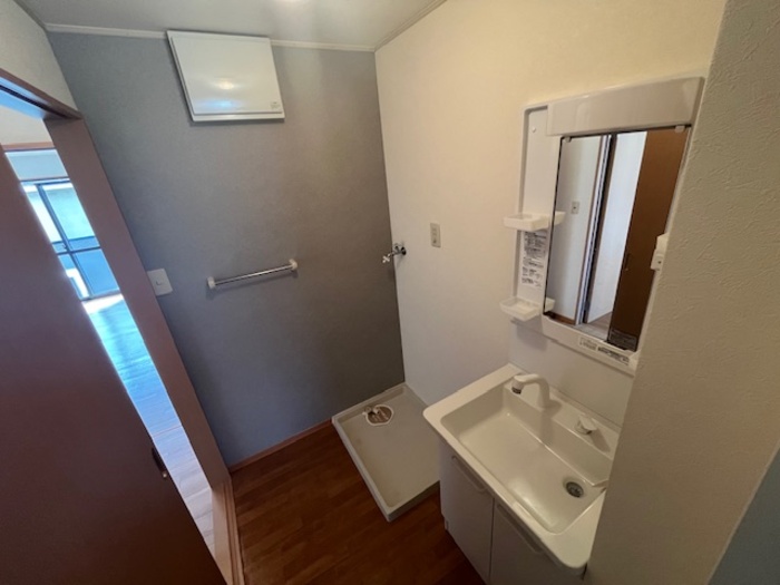 洗面設備　洗髪洗面化粧台