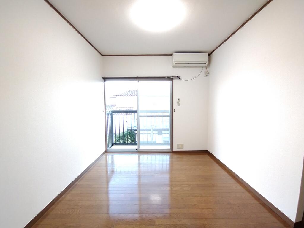 居室・リビング　東洋室