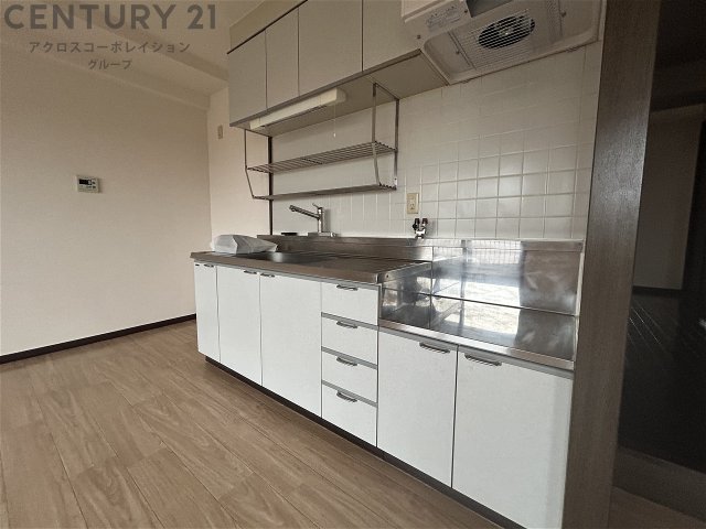 キッチン　壁付けキッチンでスペースを有効活用できます！