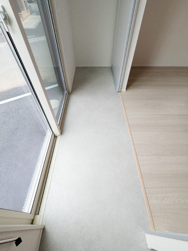 バルコニー　図面と現状に相違がある場合には現状を優先