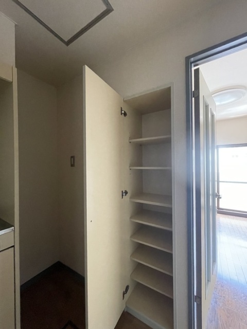 収納　別部屋写真になります。