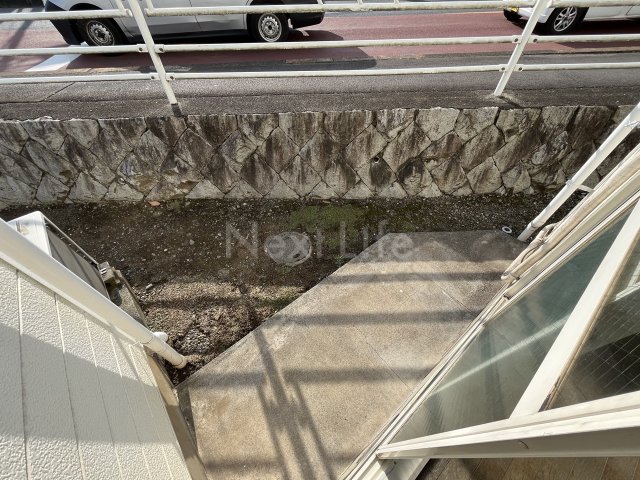 バルコニー　鶴川第一レジデンス 102