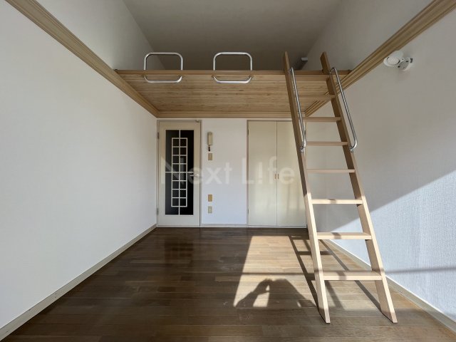 居室・リビング　鶴川第一レジデンス 102