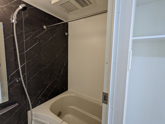 バス・シャワールーム　日々の暮らしに欠かせないお風呂です