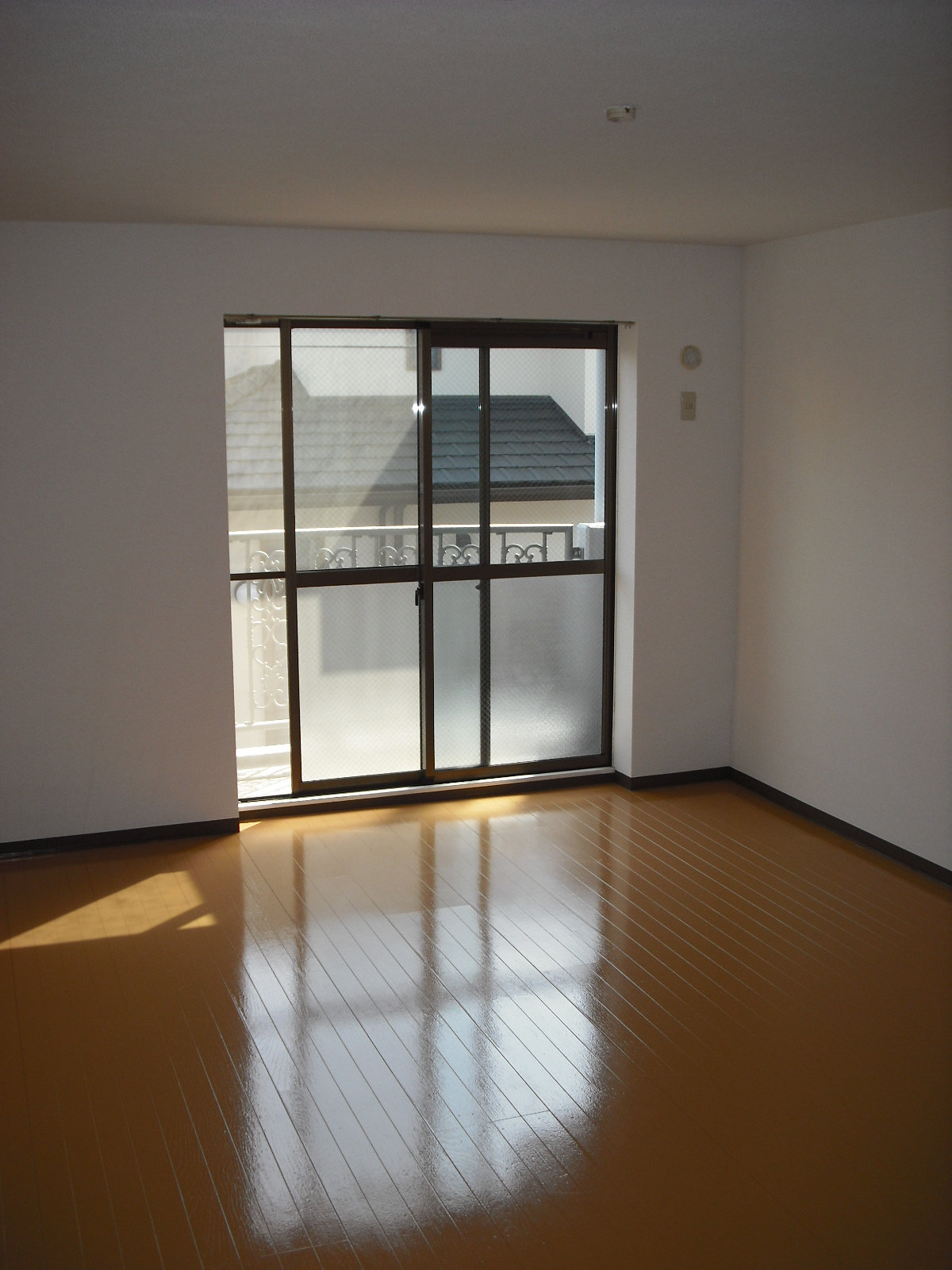 居室・リビング　南向きのＬＤＫ