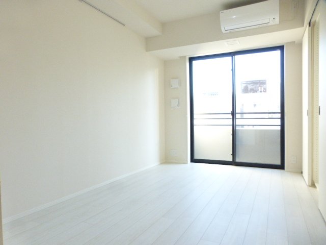 居室・リビング　内観1※別部屋参考写真