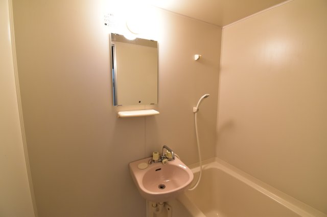 洗面設備　同仕様写真