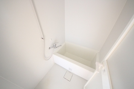 バス・シャワールーム　きれいなバスルーム