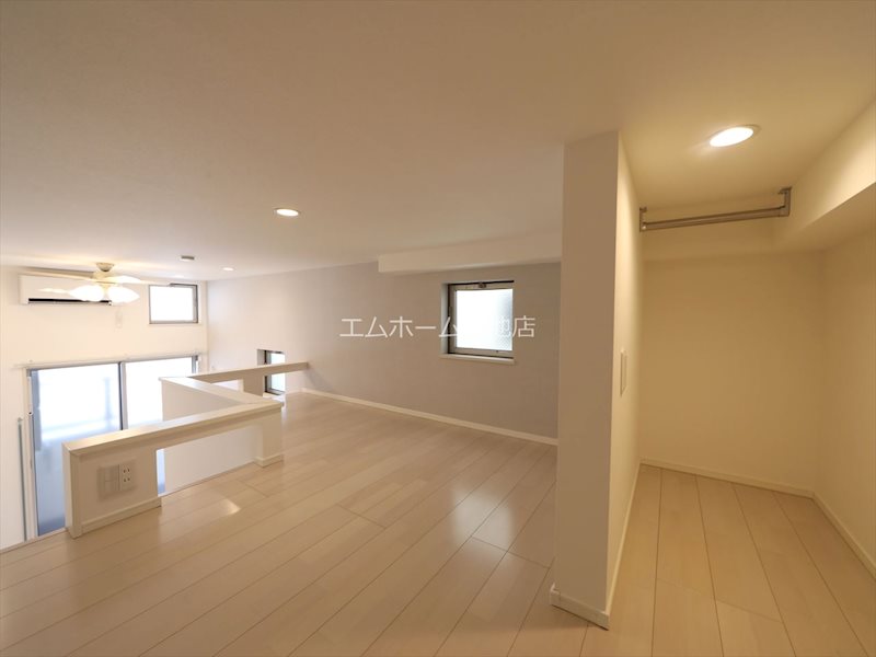 その他部屋・スペース　ロフト5.4帖　窓付（換気良好）収納として使用もできます