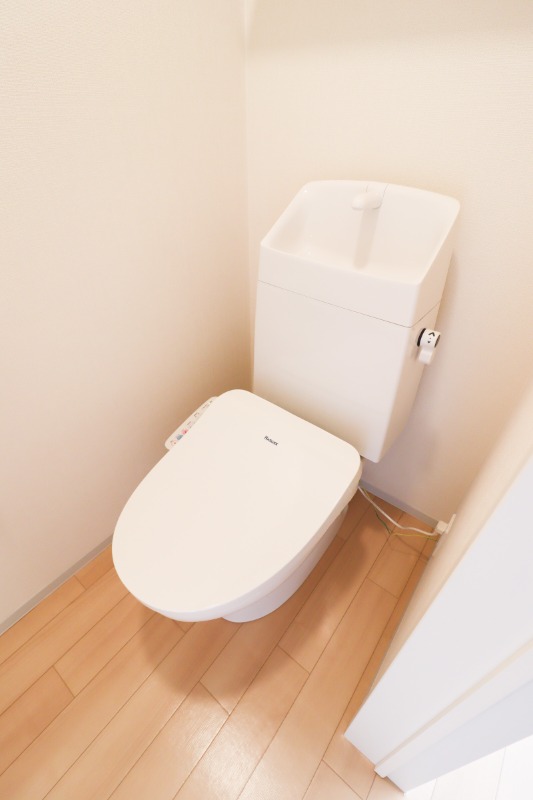 トイレ　図面と現状に相違がある場合には現状を優先