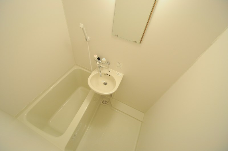 バス・シャワールーム　現状優先