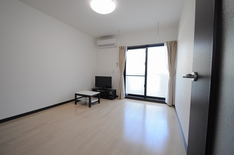 居室・リビング　現状優先