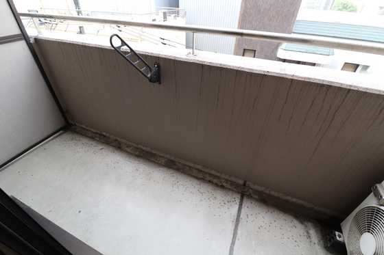 バルコニー　※別号室のお写真です