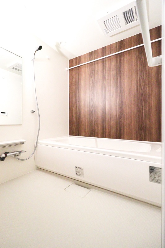 バス・シャワールーム　図面と現状に相違がある場合には現状を優先