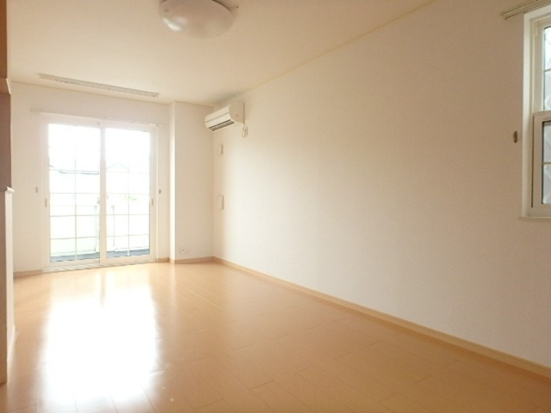 居室・リビング　図面と現状に相違がある場合には現状を優先