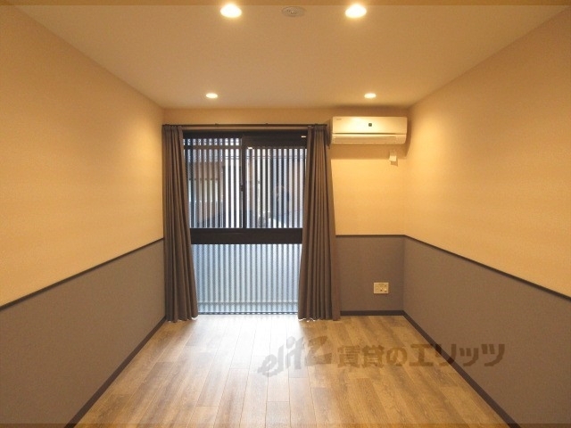 居室・リビング　洋室