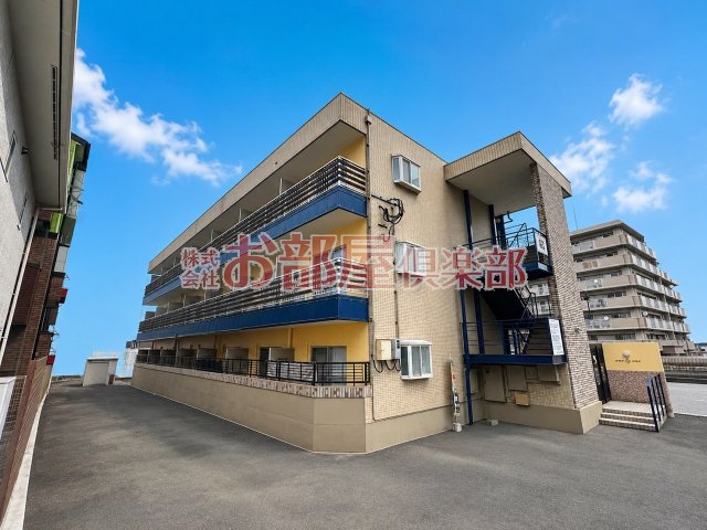建物外観　外観は落ち着いています