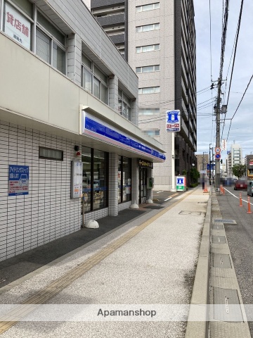 コンビニ　ローソン（コンビニ）まで314m