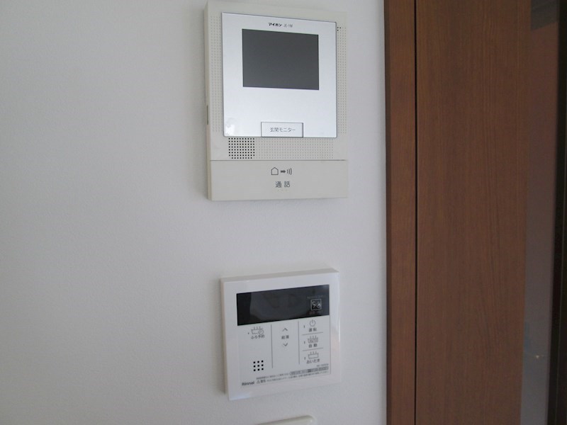 セキュリティ　モニター付きインターホン♪